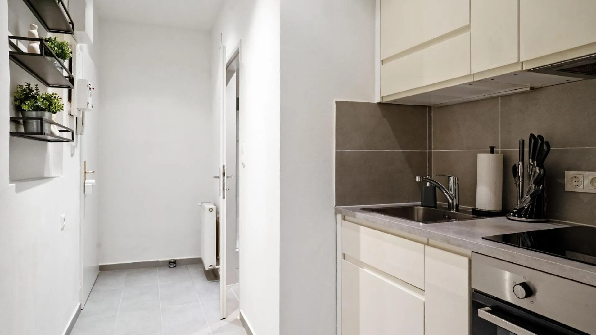 Arkham Vienna Apartment