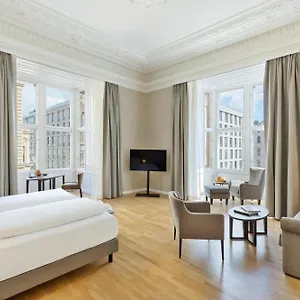 4* Hotel Rathauspark Wien, A Member Of Radisson Individuals